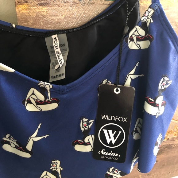NWT Wildfox Pinup Girl on Hotdog Swim Top - Picture 4 of 5